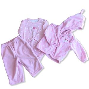 Carter’s 3 Piece Set “Hugs And Kisses”
